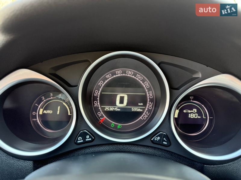 Хэтчбек Citroen DS4 2012 в Львове фото 36 Хэтчбек Citroen DS4 2012 в Львове