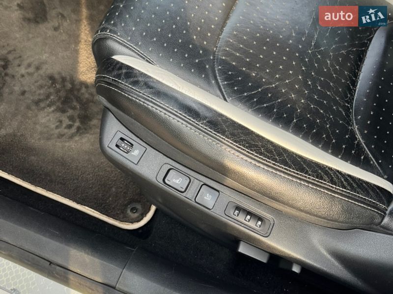 Хэтчбек Citroen DS4 2013 в Львове