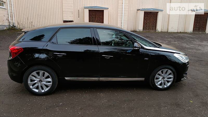 Хетчбек Citroen DS5 2014 в Дубні