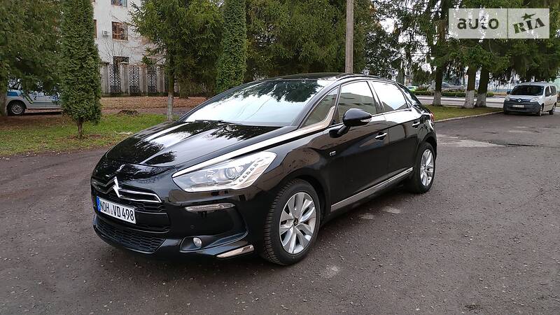Хетчбек Citroen DS5 2014 в Дубні