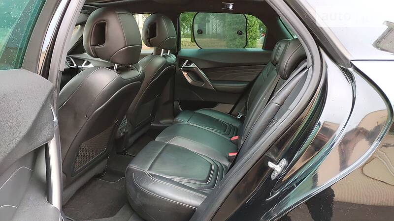 Хетчбек Citroen DS5 2014 в Дубні