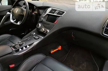 Хэтчбек Citroen DS5 2014 в 