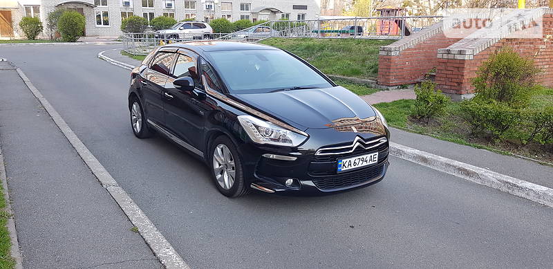 Хетчбек Citroen DS5 2012 в Києві фото 2 Хетчбек Citroen DS5 2012 в Києві