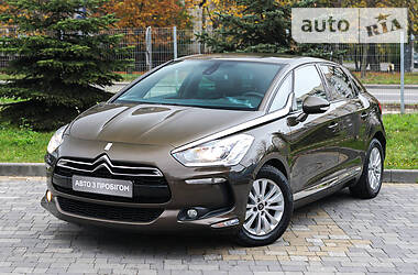 Хэтчбек Citroen DS5 2014 в Львове