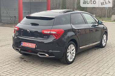 Хэтчбек Citroen DS5 2016 в Дубно