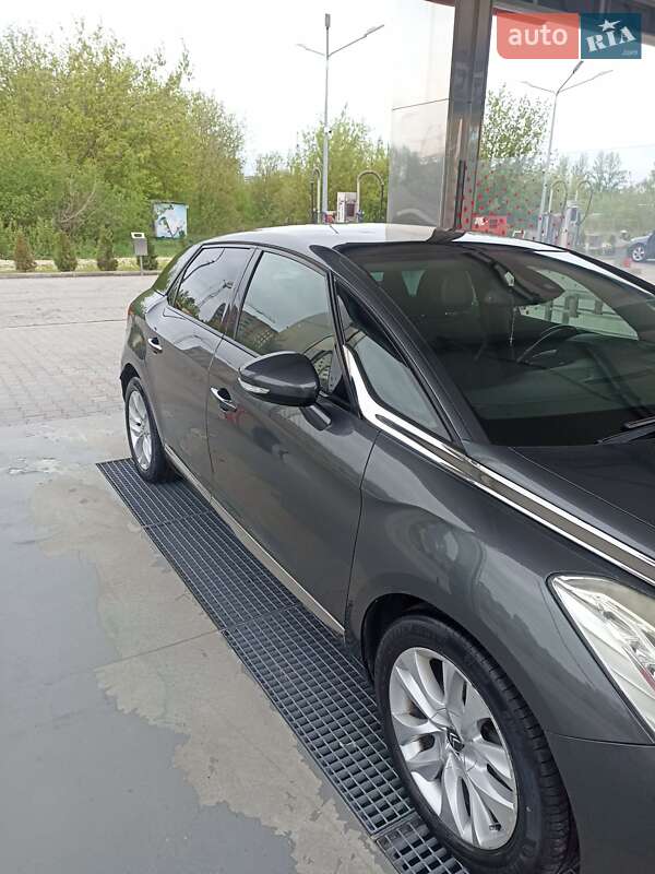 Хетчбек Citroen DS5 2014 в Тернополі фото 10 Хетчбек Citroen DS5 2014 в Тернополі