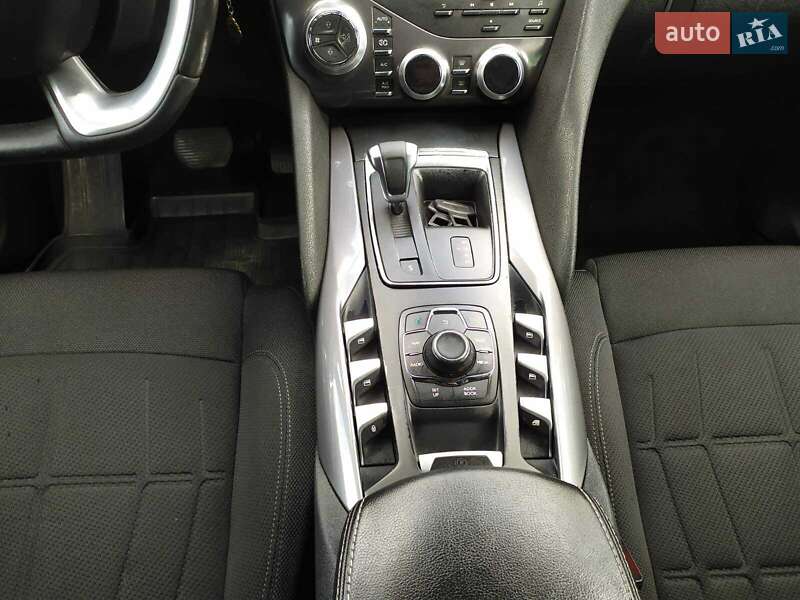 Хэтчбек Citroen DS5 2013 в Дубно