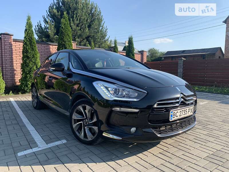 Хэтчбек Citroen DS5 2014 в Самборе