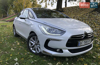 Хетчбек Citroen DS5 2013 в 