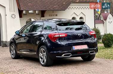 Хэтчбек Citroen DS5 2016 в Киеве