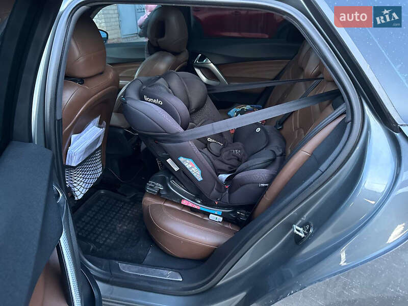 Хетчбек Citroen DS5 2013 в Дніпрі