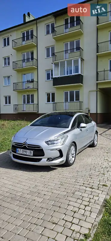 Citroen DS5