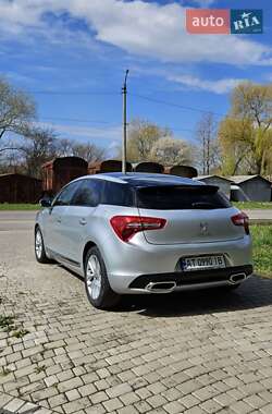 Хэтчбек Citroen DS5 2013 в 