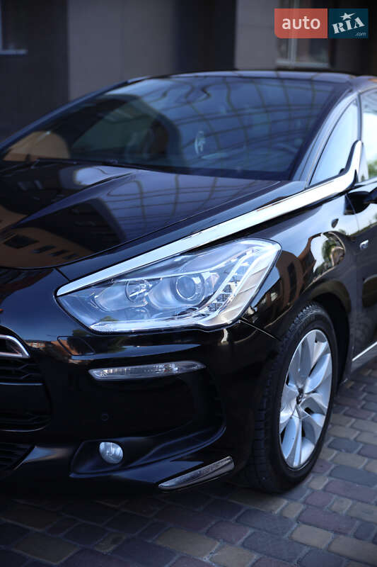 Хетчбек Citroen DS5 2014 в Вінниці