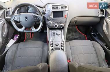 Хетчбек Citroen DS5 2013 в 