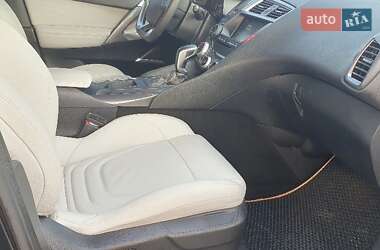 Хэтчбек Citroen DS5 2016 в 