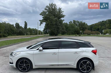 Хэтчбек Citroen DS5 2012 в Каневе