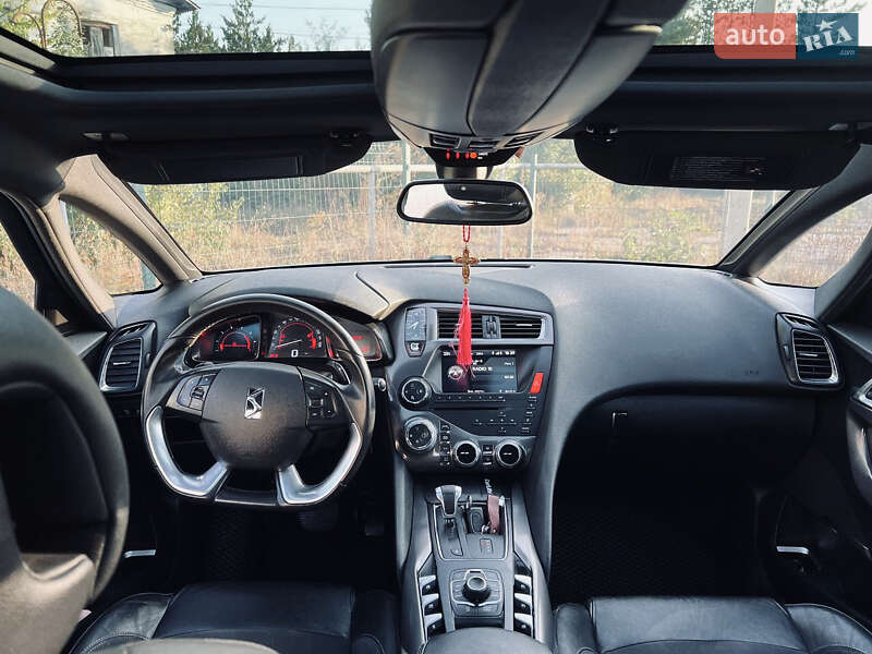 Хэтчбек Citroen DS5 2013 в Сторожинце
