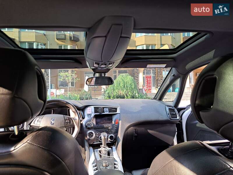 Хэтчбек Citroen DS5 2012 в Киеве
