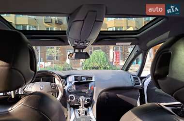 Хэтчбек Citroen DS5 2012 в 