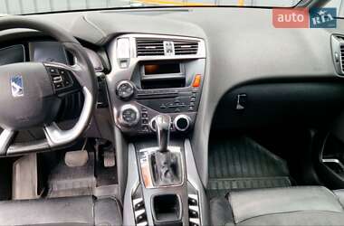 Хэтчбек Citroen DS5 2012 в 