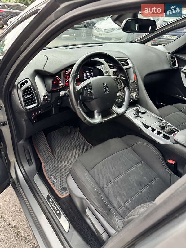 Хэтчбек Citroen DS5 2013 в Киеве