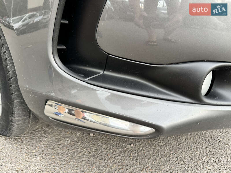 Хэтчбек Citroen DS5 2013 в Киеве