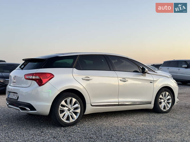 Хэтчбек Citroen DS5 2014 в Тернополе