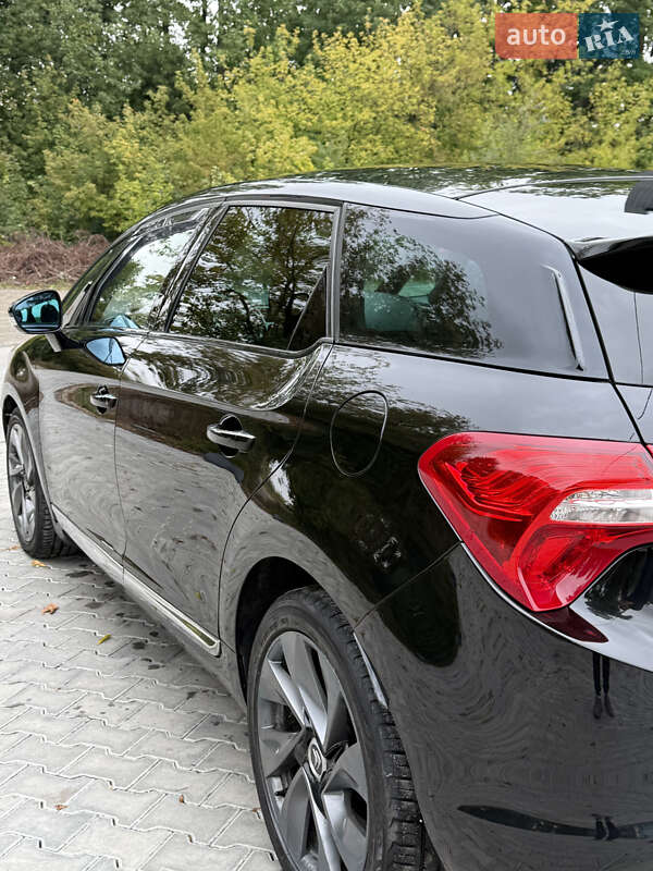 Хэтчбек Citroen DS5 2012 в Тернополе