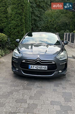 Хэтчбек Citroen DS5 2012 в 