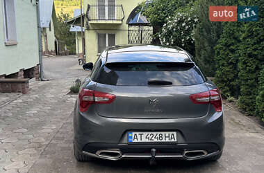 Хэтчбек Citroen DS5 2012 в 