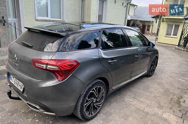 Хэтчбек Citroen DS5 2012 в 