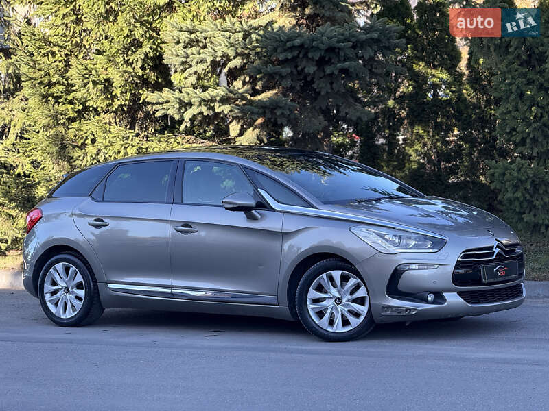 Хэтчбек Citroen DS5 2012 в Тернополе
