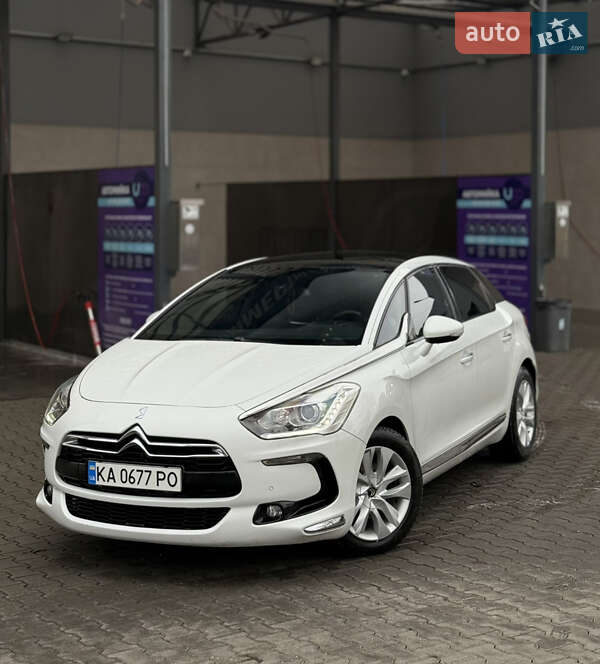 Хэтчбек Citroen DS5 2012 в Киеве фото 4 Хэтчбек Citroen DS5 2012 в Киеве