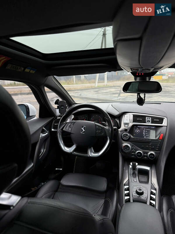 Хэтчбек Citroen DS5 2012 в Киеве фото 26 Хэтчбек Citroen DS5 2012 в Киеве