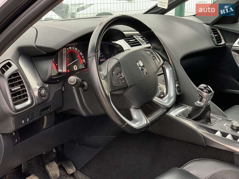 Хэтчбек Citroen DS5 2014 в Бердичеве фото 25 Хэтчбек Citroen DS5 2014 в Бердичеве