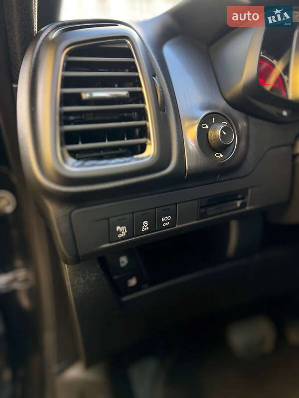 Хэтчбек Citroen DS5 2012 в Черновцах фото 17 Хэтчбек Citroen DS5 2012 в Черновцах