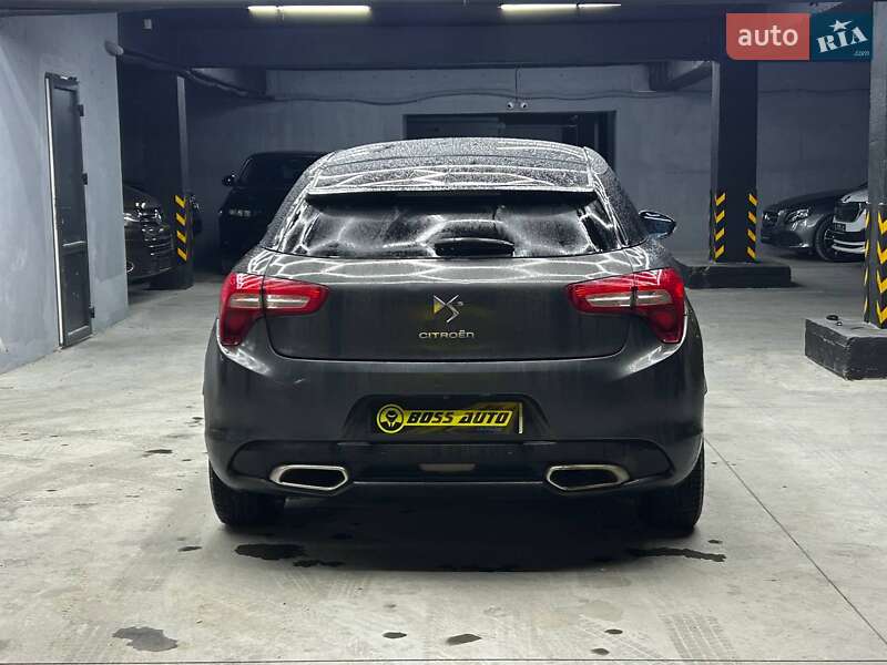 Хэтчбек Citroen DS5 2014 в Черновцах