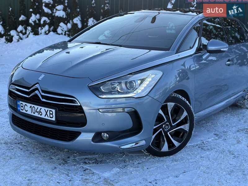 Хэтчбек Citroen DS5 2011 в Самборе
