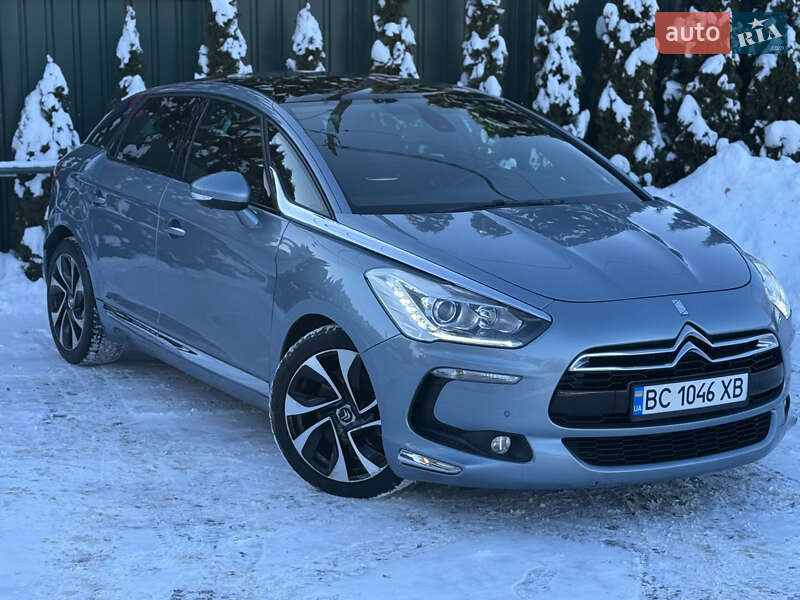 Хэтчбек Citroen DS5 2011 в Самборе