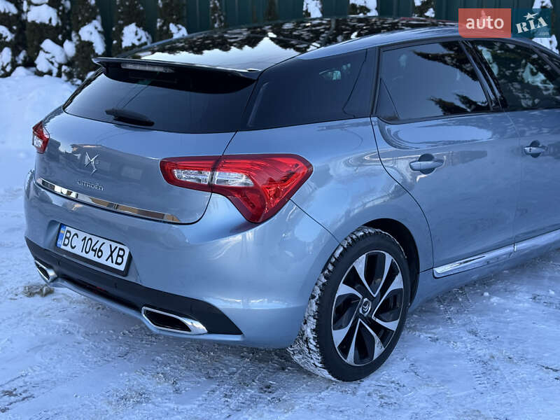 Хэтчбек Citroen DS5 2011 в Самборе