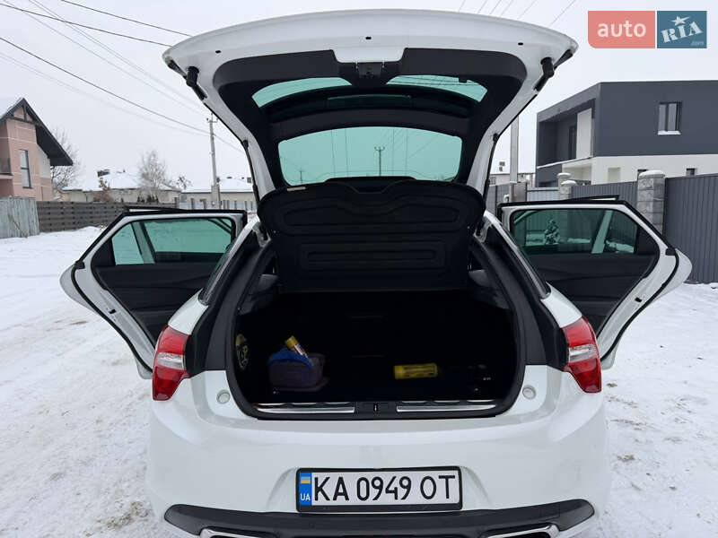 Хэтчбек Citroen DS5 2012 в Белогородке фото 10 Хэтчбек Citroen DS5 2012 в Белогородке