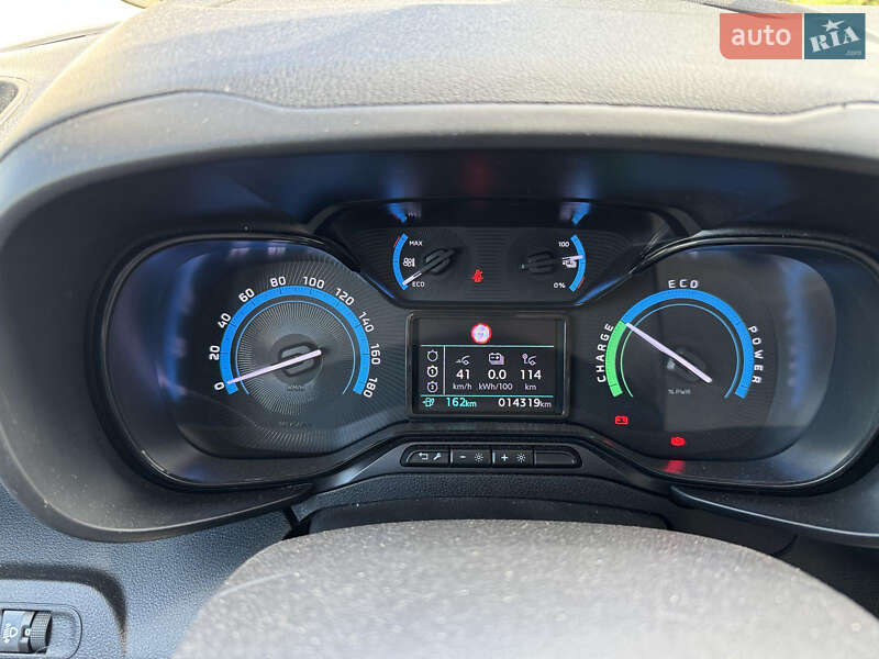 Минивэн Citroen e-Berlingo 2022 в Тернополе