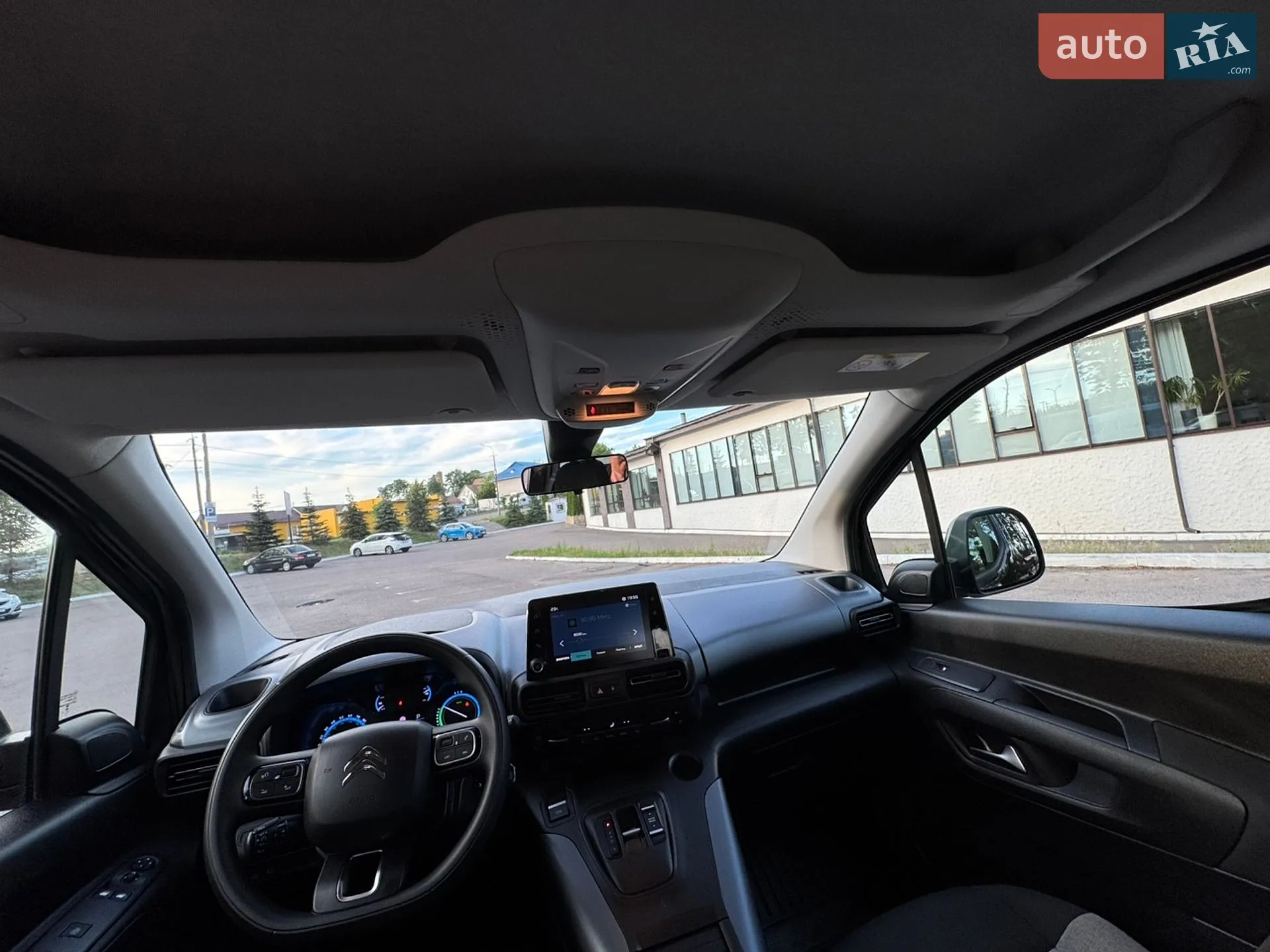 2023 Citroen Berlingo - мініатюра 31
