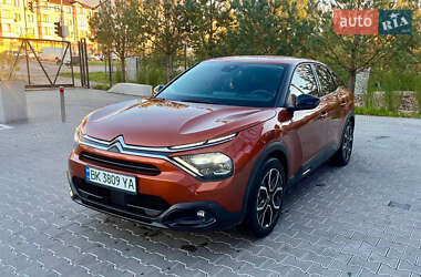 Хэтчбек Citroen e-C4 2022 в Ровно