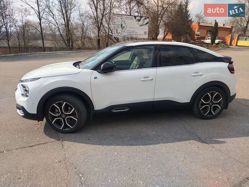 Хетчбек Citroen e-C4 2021 в Ромнах