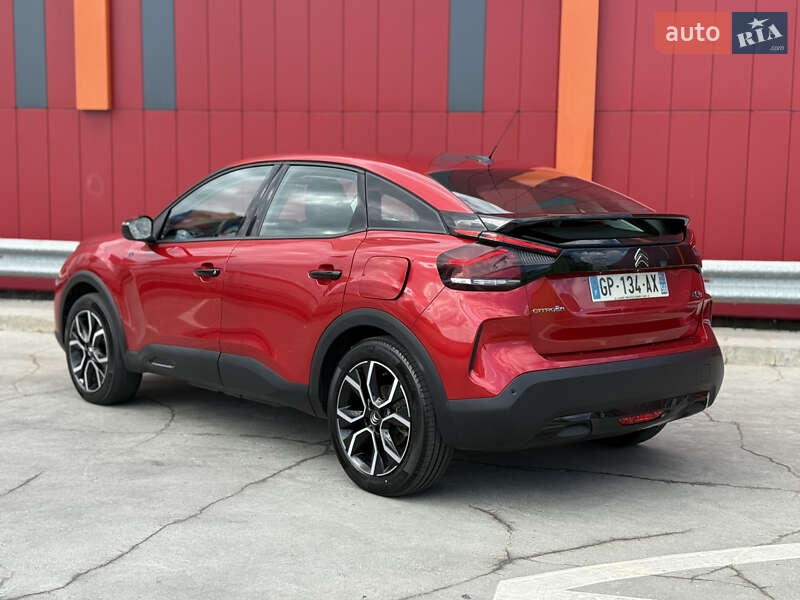 Хэтчбек Citroen e-C4 2023 в Киеве фото 16 Хэтчбек Citroen e-C4 2023 в Киеве