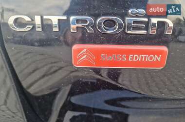 Хэтчбек Citroen e-C4 2022 в 