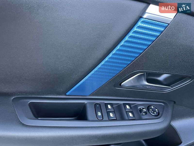 Хэтчбек Citroen e-C4 2021 в Умани фото 10 Хэтчбек Citroen e-C4 2021 в Умани