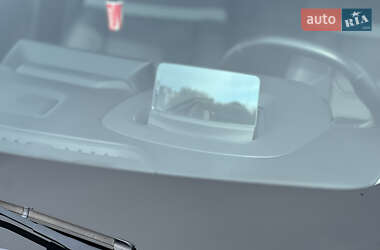 Хэтчбек Citroen e-C4 2022 в 